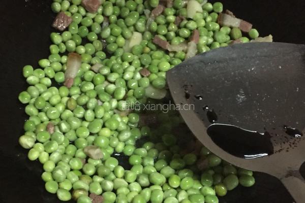 腊肉烧豌豆的做法图解5