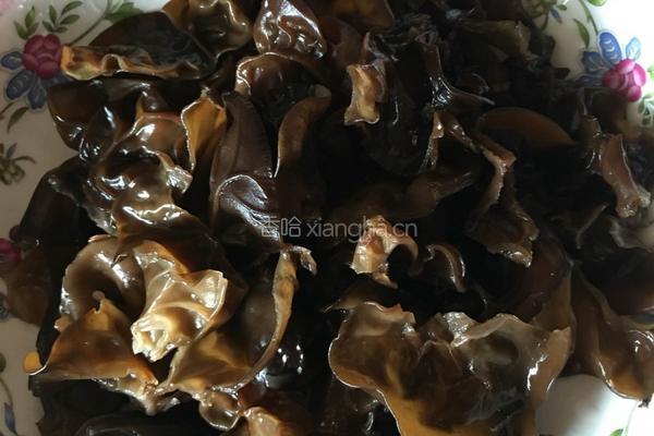 四色药耳的做法图解3
