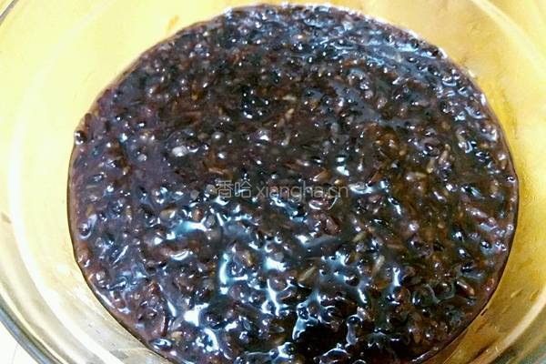 黑米葡萄干饼段的做法图解4