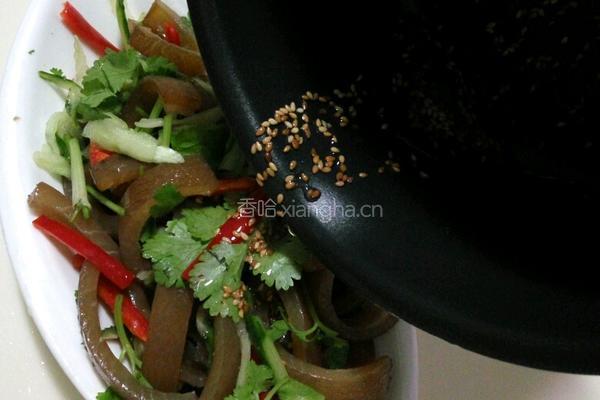 香辣猪皮花生米的做法图解12
