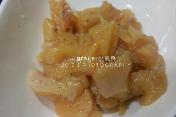 香脆鸡米花的做法图解2