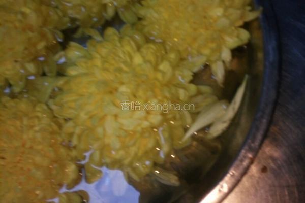 霜降秋菊的做法图解2