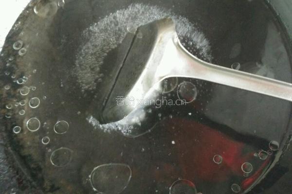 腊肠炒蒜心的做法图解4