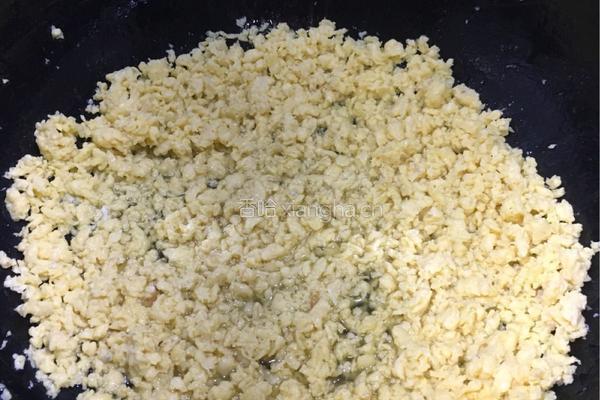 韭菜鸡蛋虾仁水饺的做法图解10