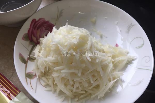 土豆饼的做法图解2