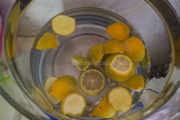 冰糖柠檬茶的做法图解3