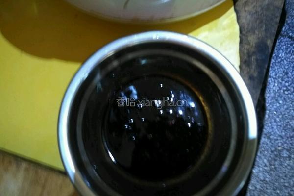电饭煲猪脚焖花生的做法图解6