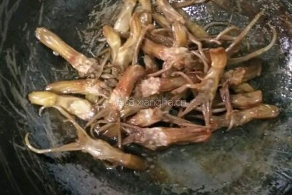 孜然酱辣鸭舌的做法图解5