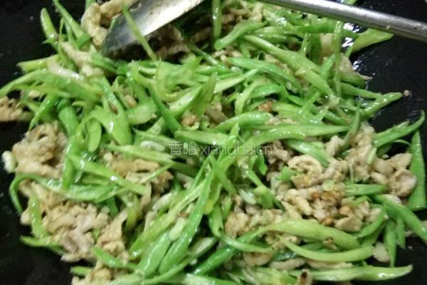 爆炒豆角的做法图解7
