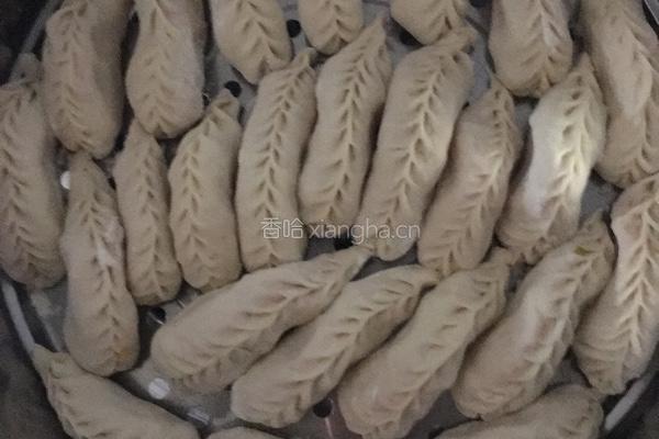 南瓜蒸饺的做法图解4