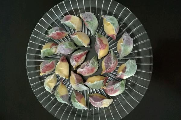 蔬菜汁饺子