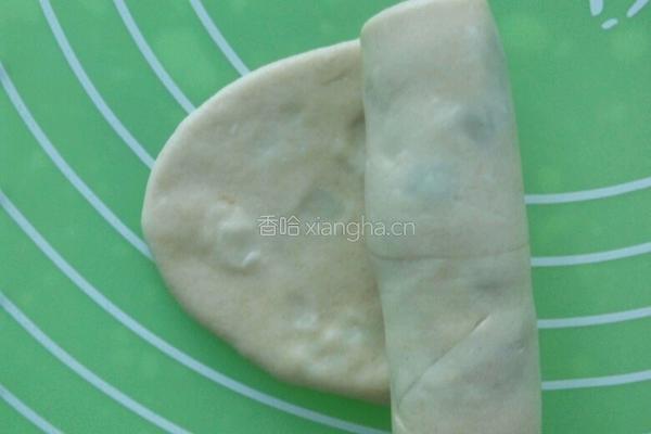 猪肉香葱烧饼的做法图解4