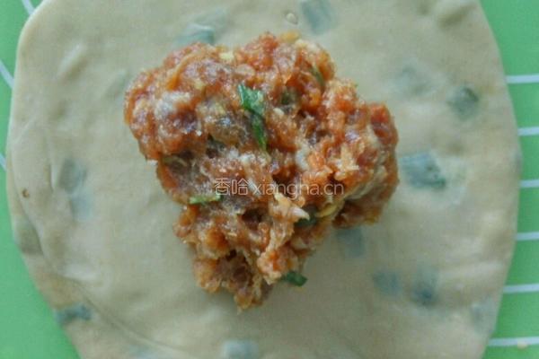 猪肉香葱烧饼的做法图解5