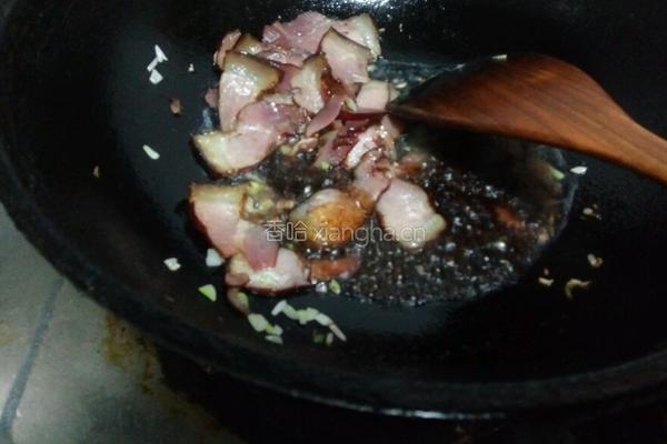 腊肉西芹的做法图解9