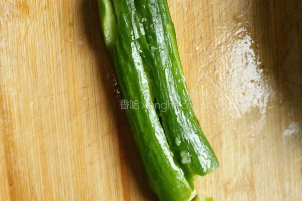 猪头肉拌黄瓜的做法图解3