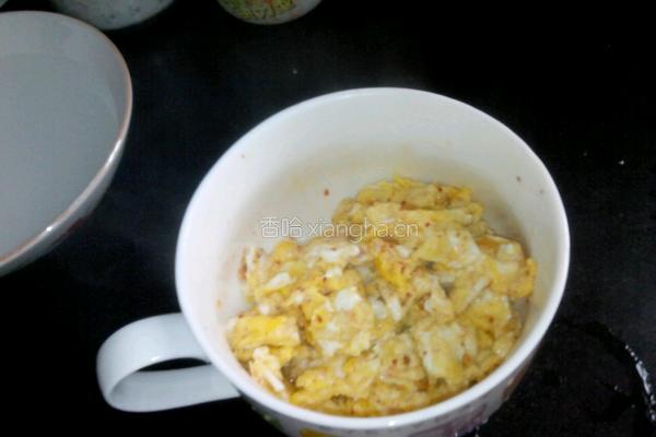 辣椒粉蛋炒饭的做法图解8
