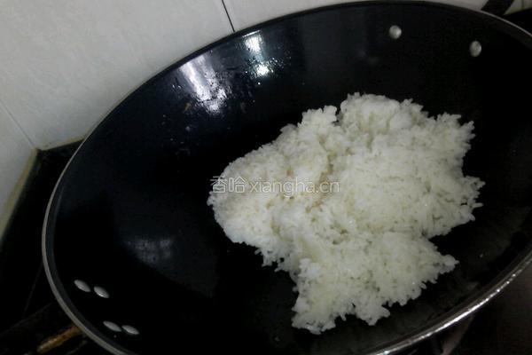 辣椒粉蛋炒饭的做法图解9