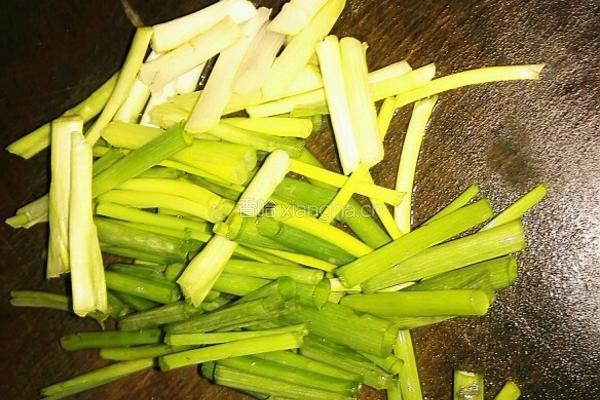冬笋香干炒肉丝的做法图解7