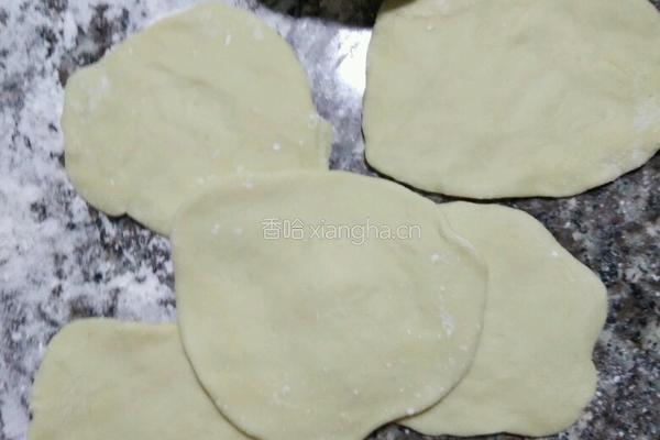 抹茶饺子皮的做法图解14