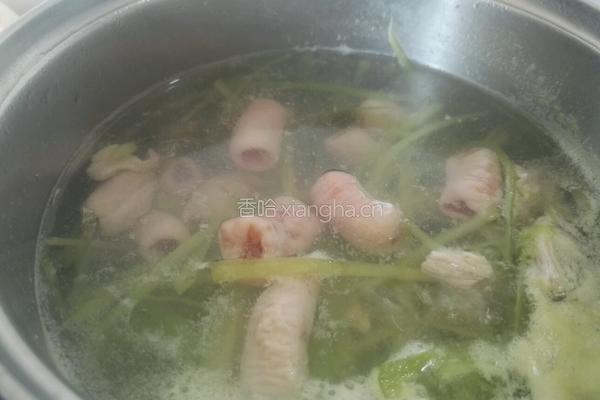 莴笋丝小肠瘦肉汤的做法图解7