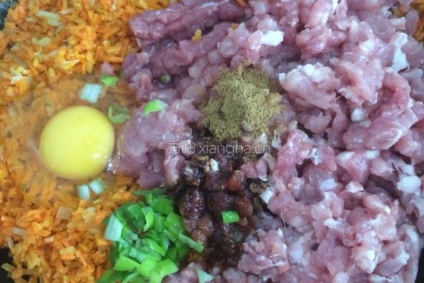 胡萝卜猪肉包子的做法图解12