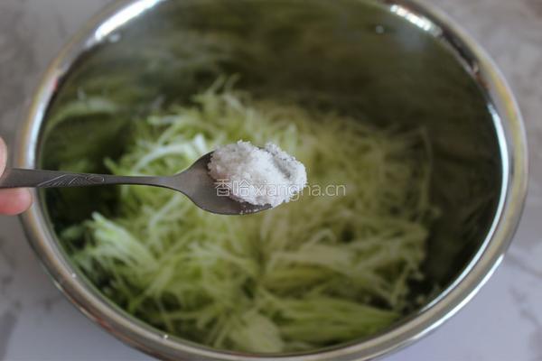 萝卜豆腐丸子的做法图解3