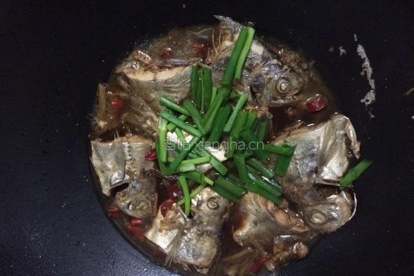 红烧肉鱼的做法图解6
