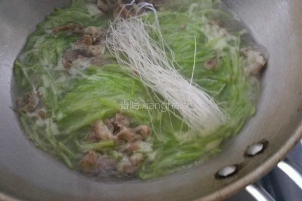 羊肉萝卜粉丝汤的做法图解6