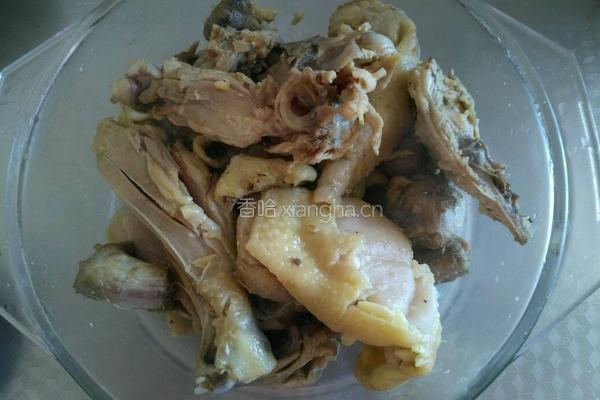 山药豆炖鸡肉的做法图解3
