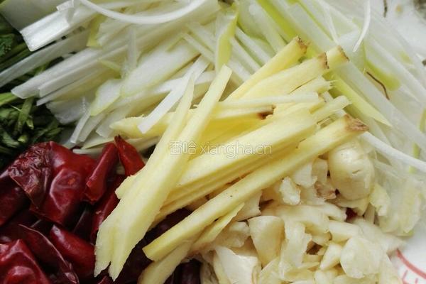 羊杂碎炒土豆条的做法图解3