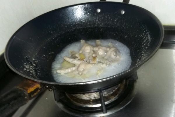 红烧鸡脚丫的做法图解5