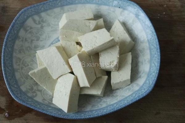 鲶鱼炖豆腐的做法图解4