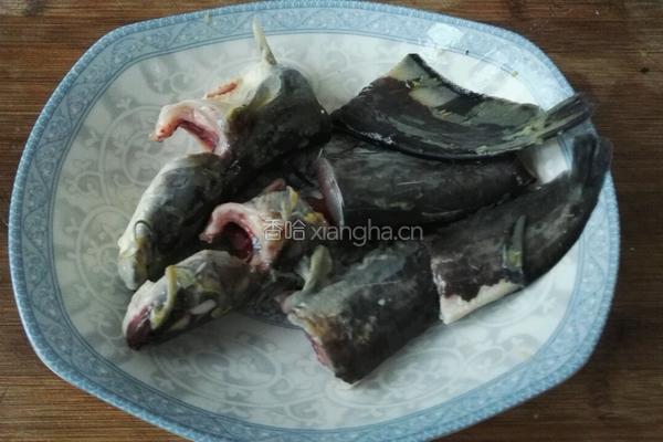 鲶鱼炖豆腐的做法图解6