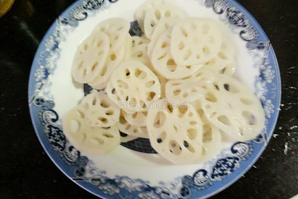 辣炒藕片的做法图解3