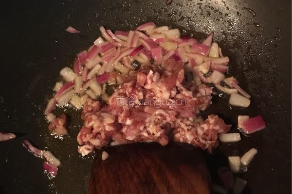 家庭版番茄肉酱意面的做法图解4