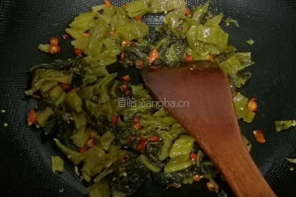 云南土豆炒酸菜的做法图解3