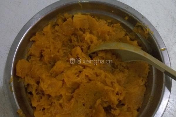 煎南瓜饼的做法图解1
