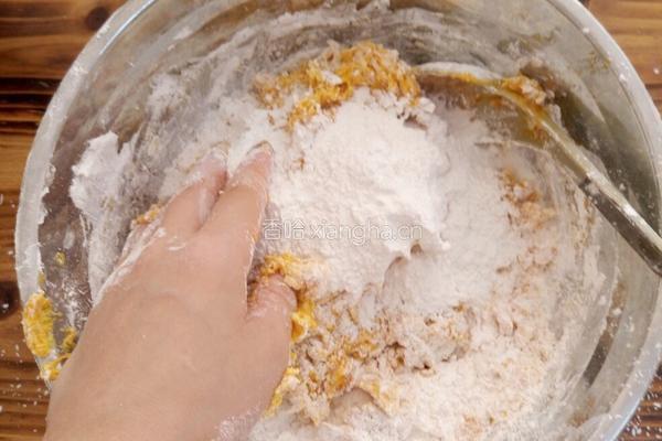 煎南瓜饼的做法图解3