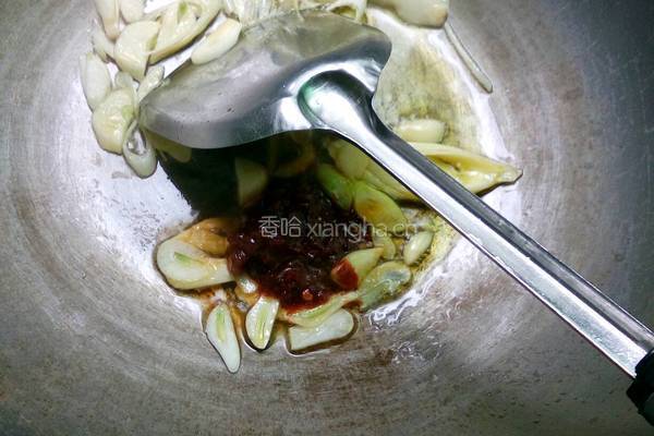 芹菜年糕的做法图解2