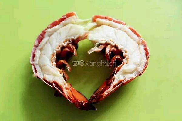 蒜蓉开背大龙虾的做法图解5