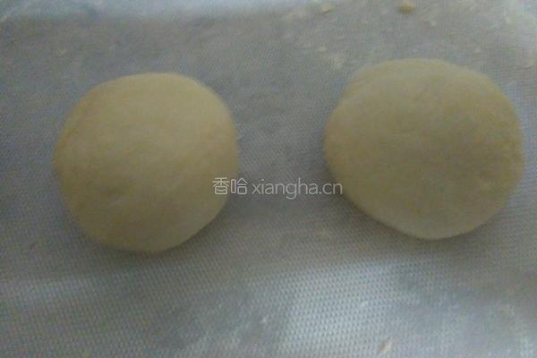 抹茶双色馒头的做法图解3