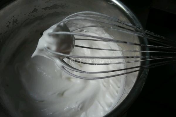 紫薯戚风蛋糕的做法图解3