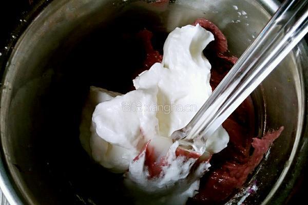 紫薯戚风蛋糕的做法图解8