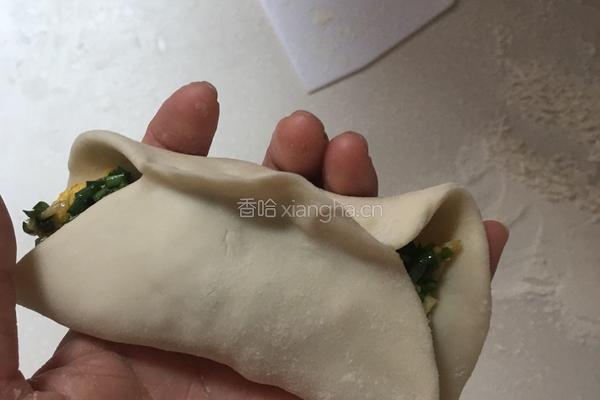 韭菜盒子的做法图解10