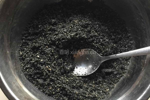 奶香黑芝麻发糕的做法图解2