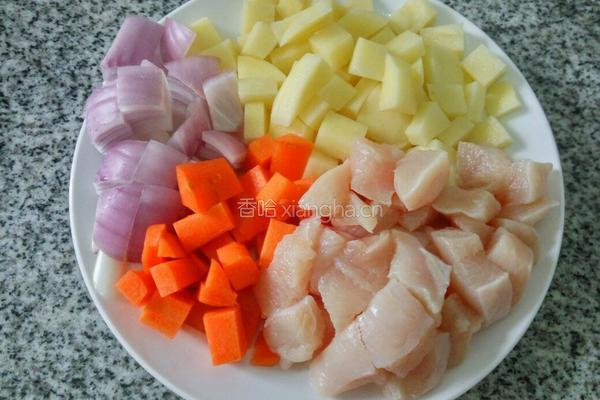 咖喱鸡肉盖浇饭的做法图解2