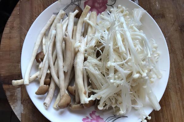 杂菇玉米减肥汤的做法图解3