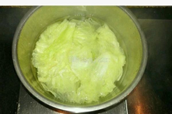 白菜卷肉的做法图解2