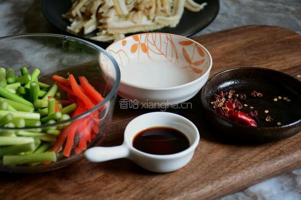 蒜苔炒牛肚的做法图解3