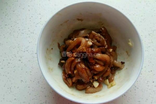 蒜薹炒肉丝的做法图解2